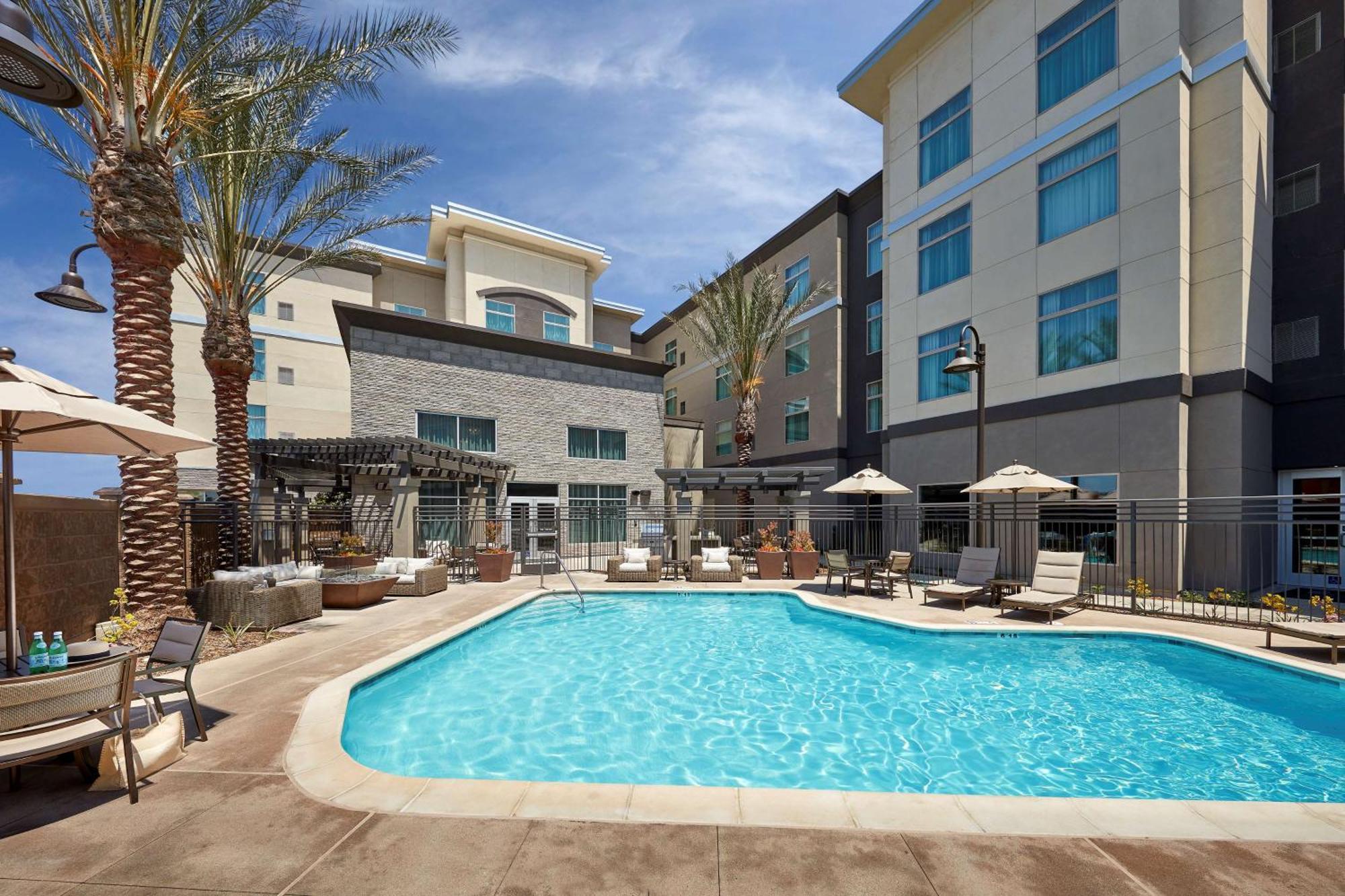 Homewood Suites By Hilton Los Angeles Редондо-Бич Экстерьер фото
